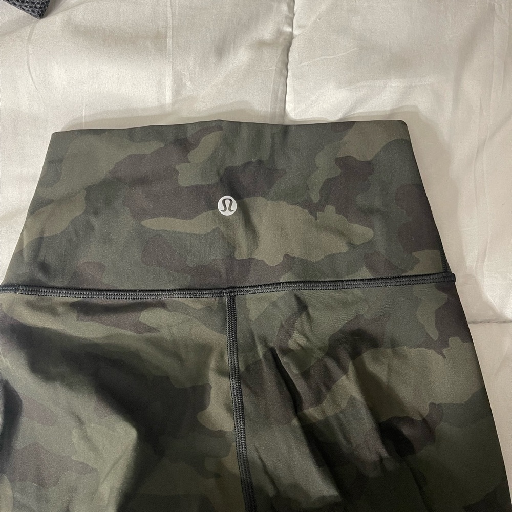 small camo print lululemon leggings